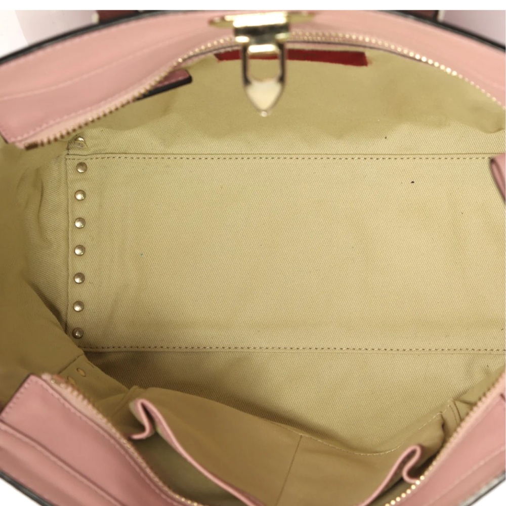 VALENTINO ROCKSTUD BABY PINK TOTE WITH ROCKSTUD CROSSBODY STRAP - Picture 6 of 10